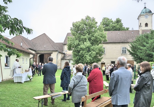 Fronleichnam im Pfarrgarten-12