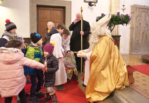 181209 Familienmesse mit Nikolaus-13