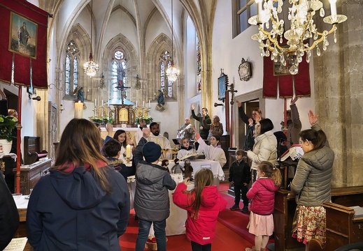 230410 Kindermesse und Ostereiersuche-12