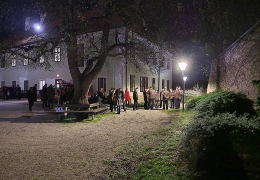 0330 Osternachtfeier mit Prozession