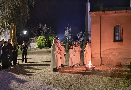 240330 Osternachtfeier mit Prozession-11