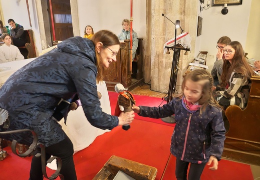 220401 Kindermesse mit Ostereiersuche-05