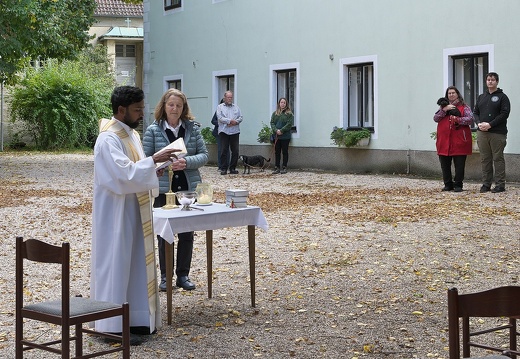 241006 Tiersegnung-12