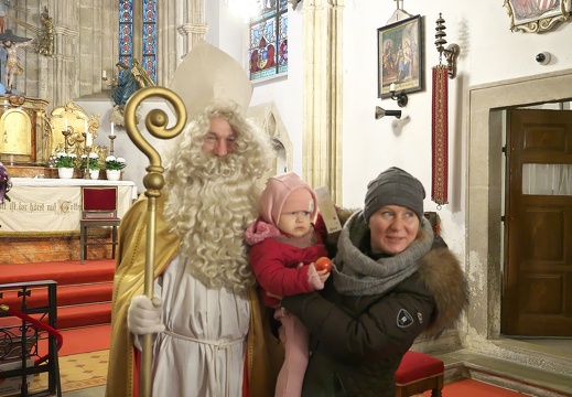 241208 KIndermesse mit Nikolaus-11