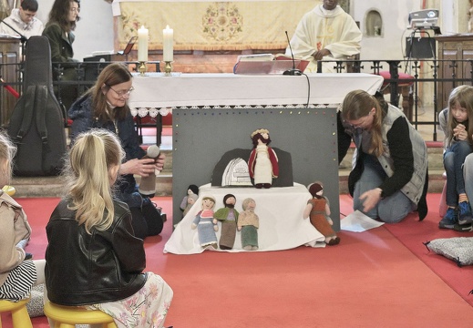 250421 Kindermesse Ostereiersuche-09