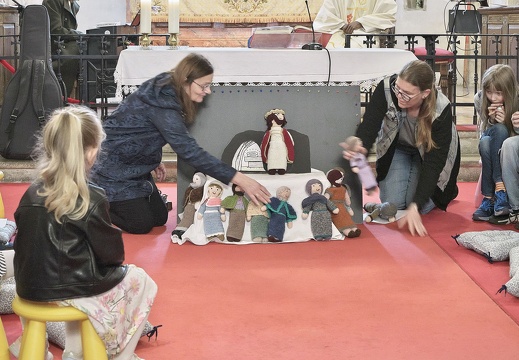0421 Kindermesse Ostereiersuche